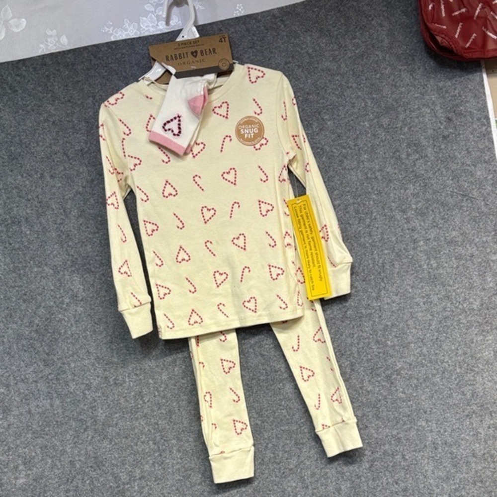 Rabbit + Bear 3 piece organic pj set and socks candy canes an hearts 4t